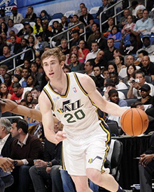 洞让他们止 洞让他们止